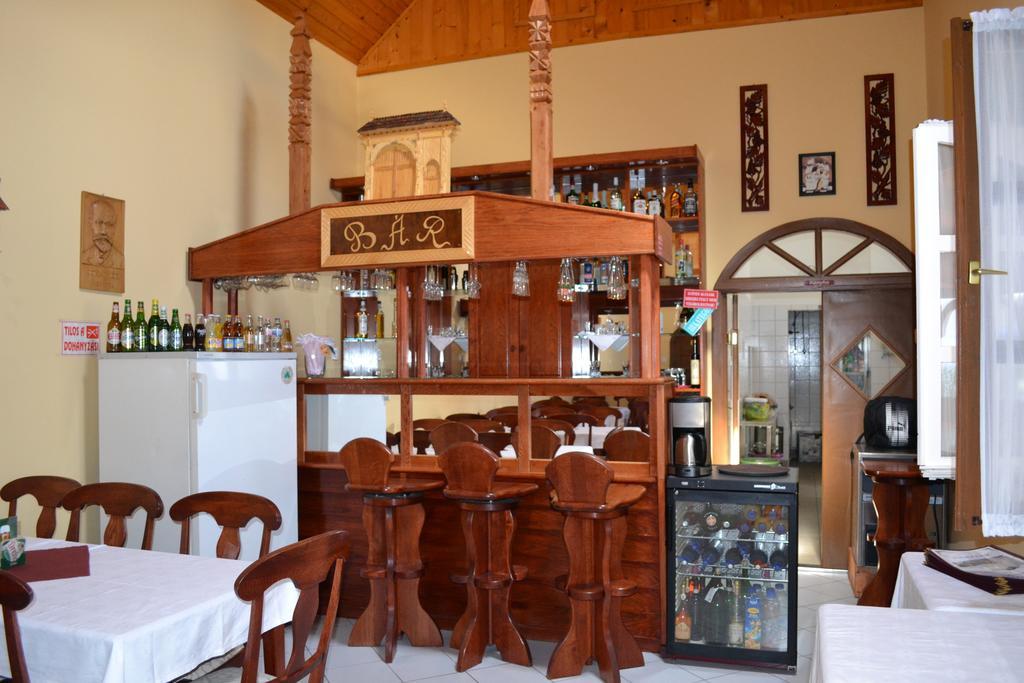 بالاتونسزارسكو Nosztalgia Hotel المظهر الخارجي الصورة